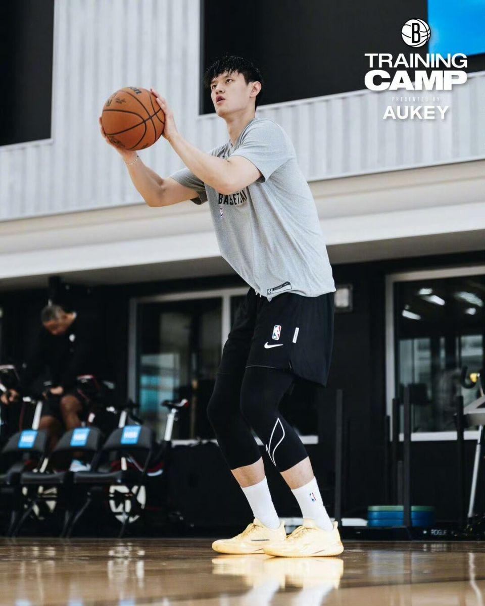步观察他的, net, 的曾凡博高 步观察他的, net, 的曾凡博高