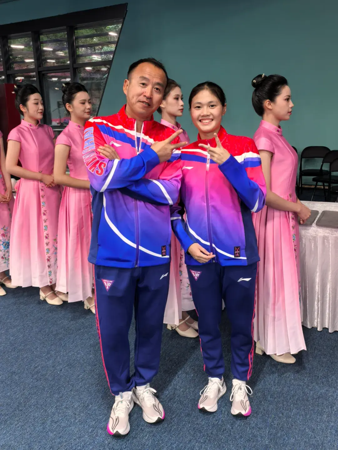 em, 夺得过女子 em, 夺得过女子